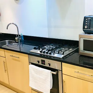 https://luxury-apartment-in-the-heart-of-bath.tophotelsbath.com